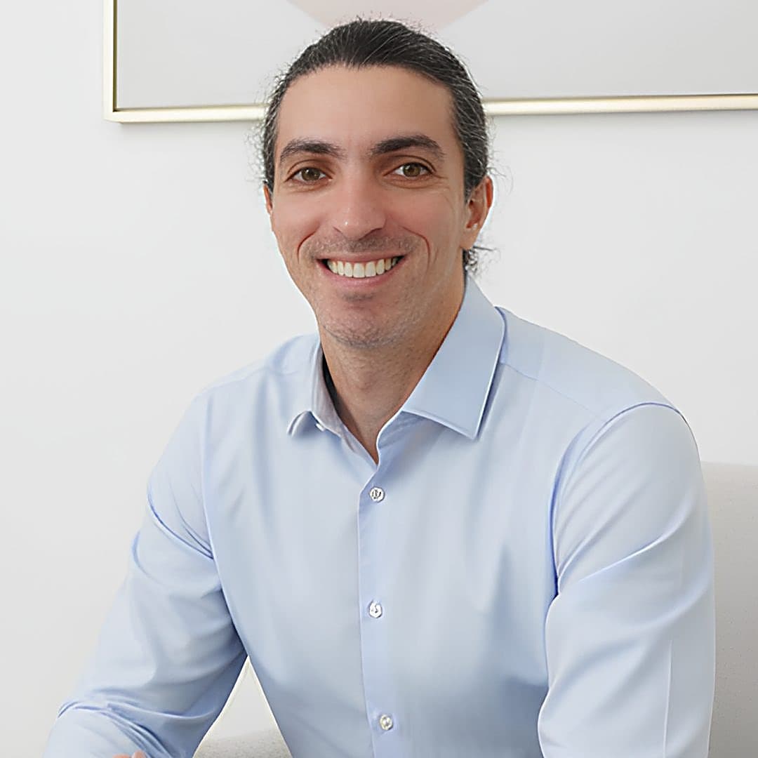 Dr. Ricardo Ferreira